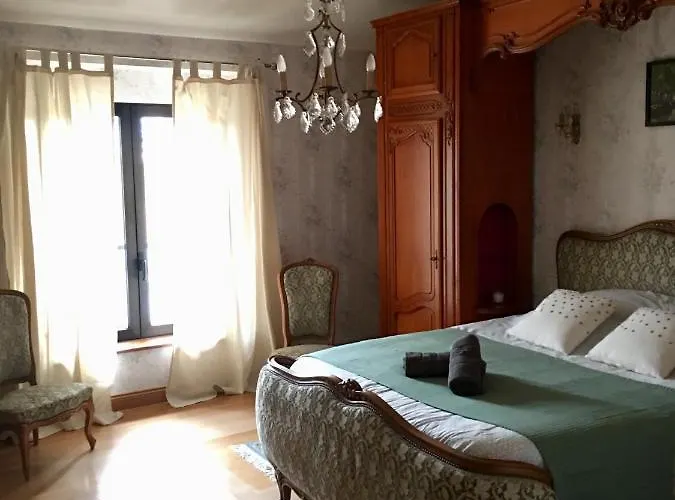 Chez Papi ゲストハウス Bazus