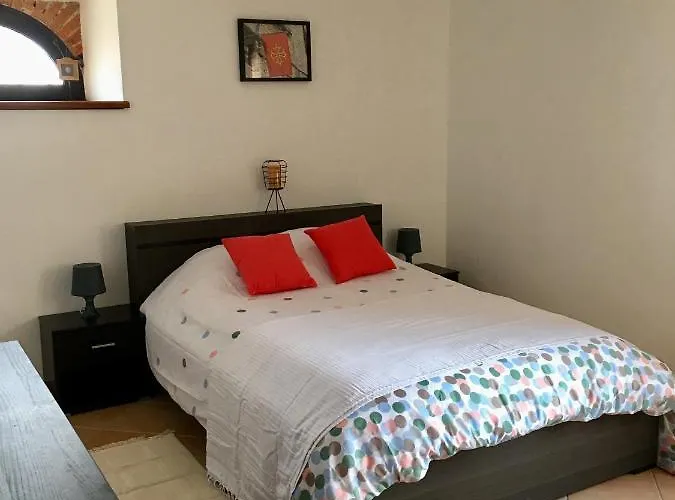 ゲストハウス Chez Papi Bazus